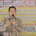 Wakil Ketua MPR RI Mahyudin saat Sosialisasi Empat Pilar di Kutai Kartanegara, Kalimantan Timur pada Rabu, 20 Maret 2019.